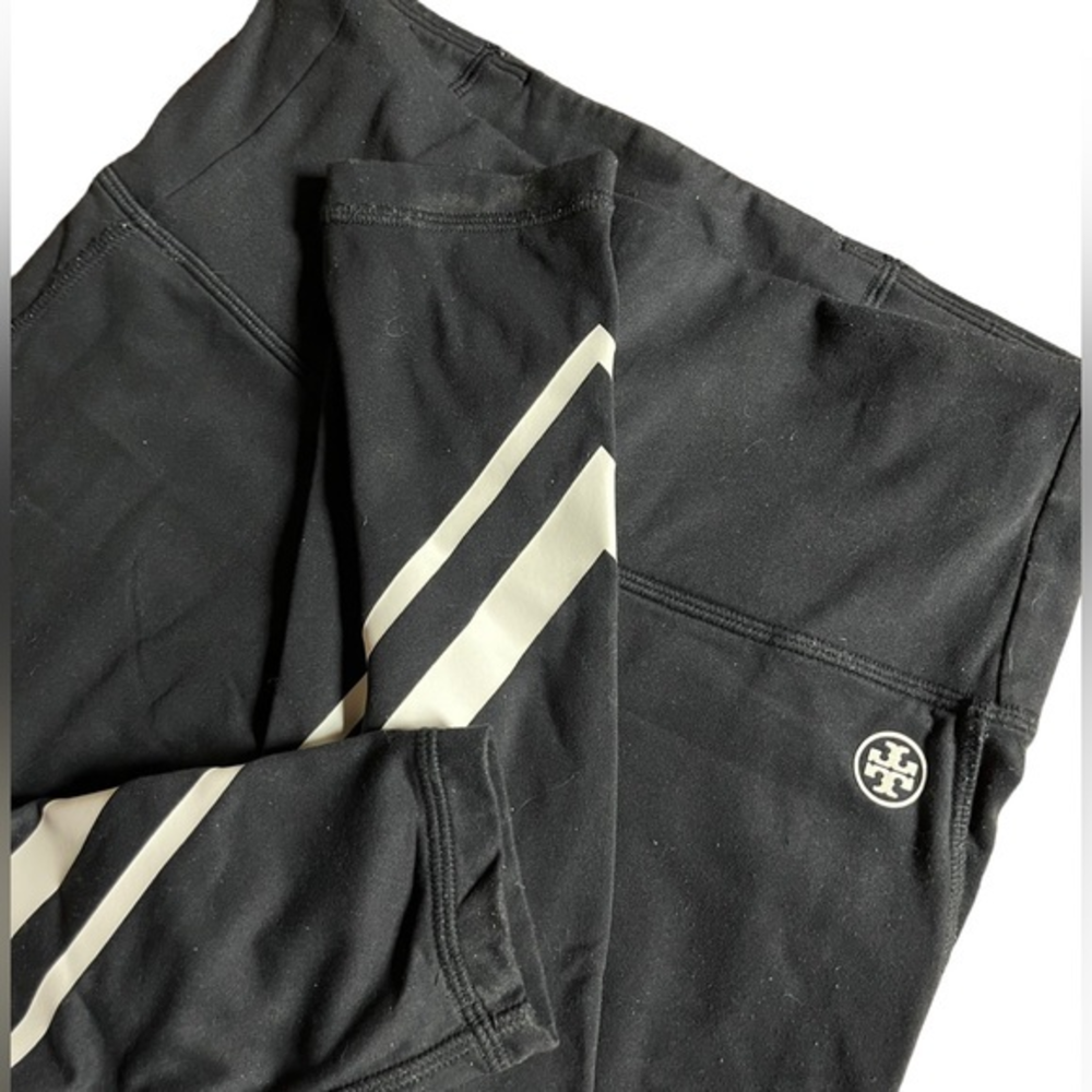 Tory Burch sport black leggings size S/P, white stripes‎